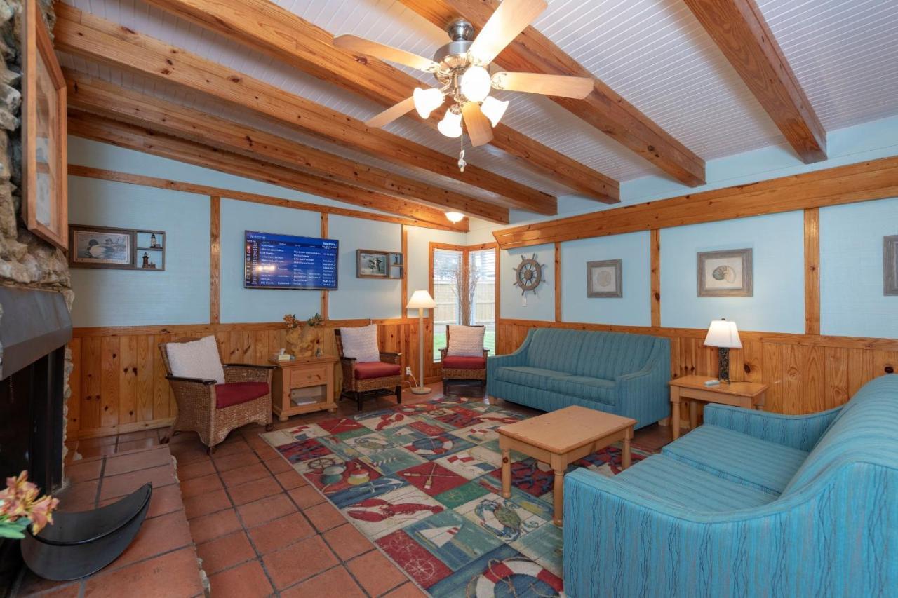 D&R Pelican Bay Resort Rockport Exterior photo